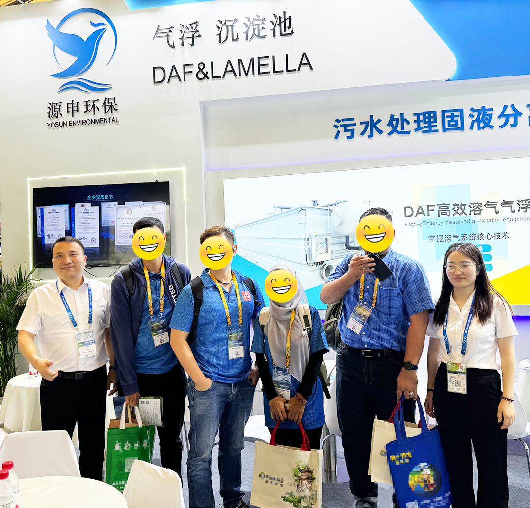 68098d8d90ea3.jpg 37.jpg